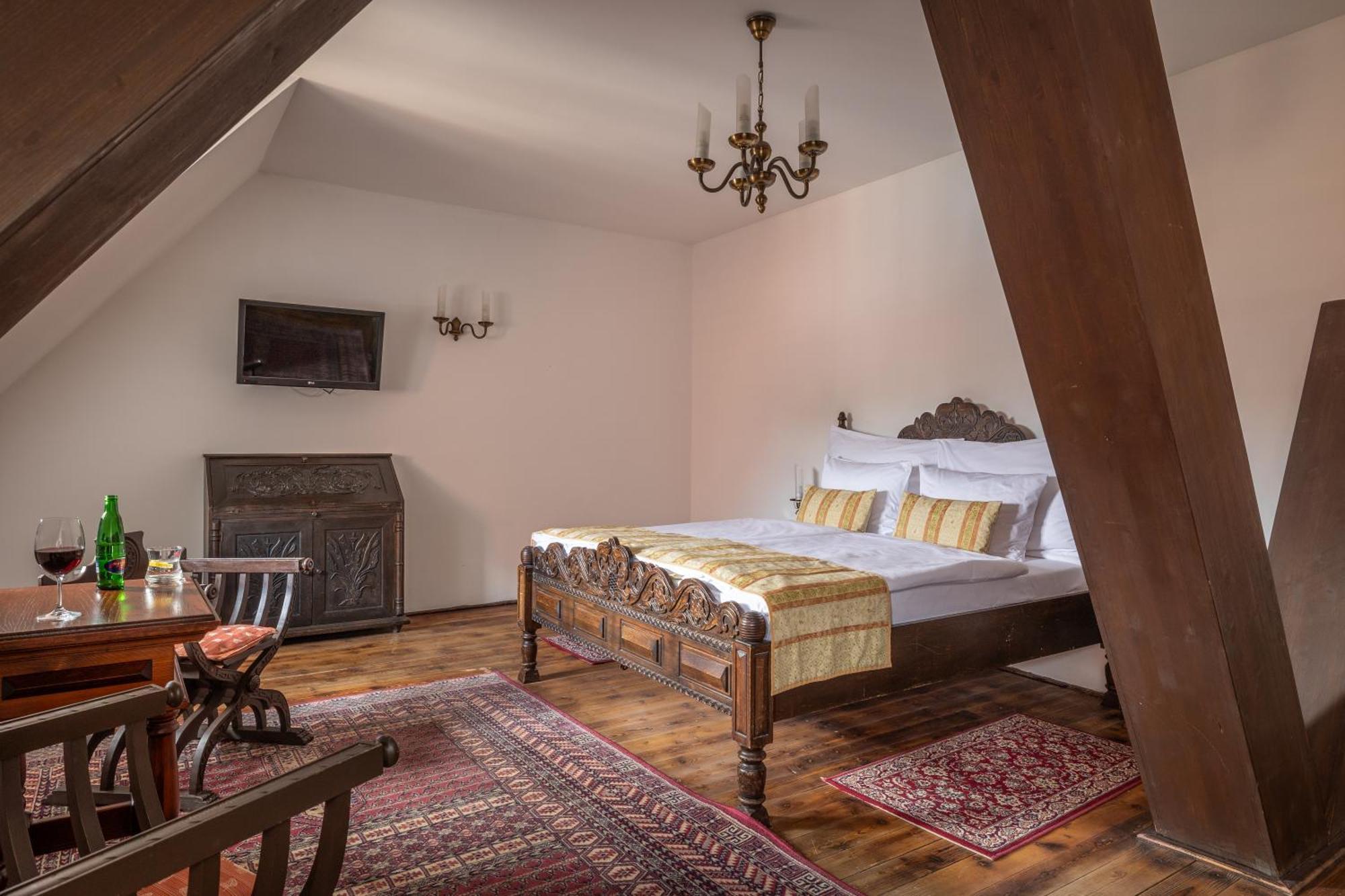 Hotel Ruze Český Krumlov Esterno foto